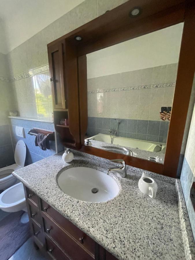 Отель Casa Iris Оменья Экстерьер фото